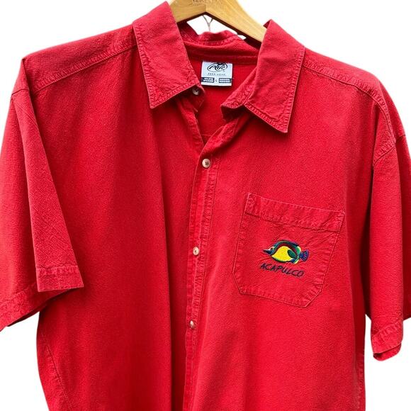 Vintage 90s Acapulco Mexico colorful fish Red Button Up Shirt Mens Size Large - Picture 2 of 6